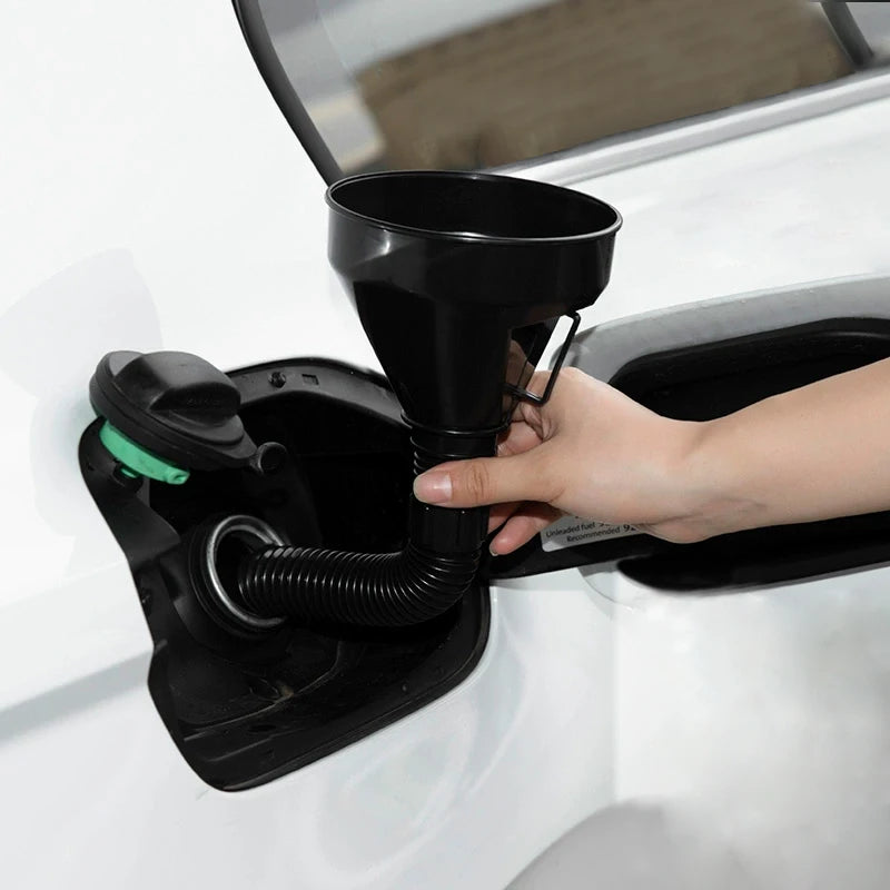 Entonnoir Télescopique Universel pour Huile et Liquides Auto